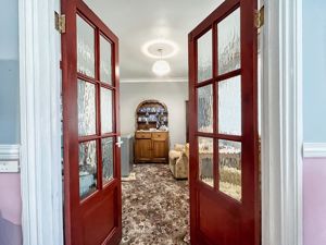 Photo 21- click for photo gallery